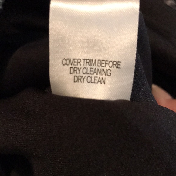 NWT “MAIA” BLACK/GRAY DRESS. GREAT ZIPPER DETAILS AND FIT. SIZE 6 - Picture 8 of 9